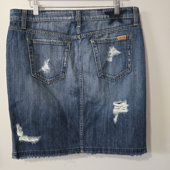 JOE'S Distressed Denim Mini Skirt With Front Slit. Size 31 - Picture 4 of 13